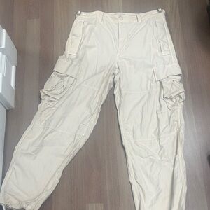 Aritzia Cargo Pants - Cream Utility Style
